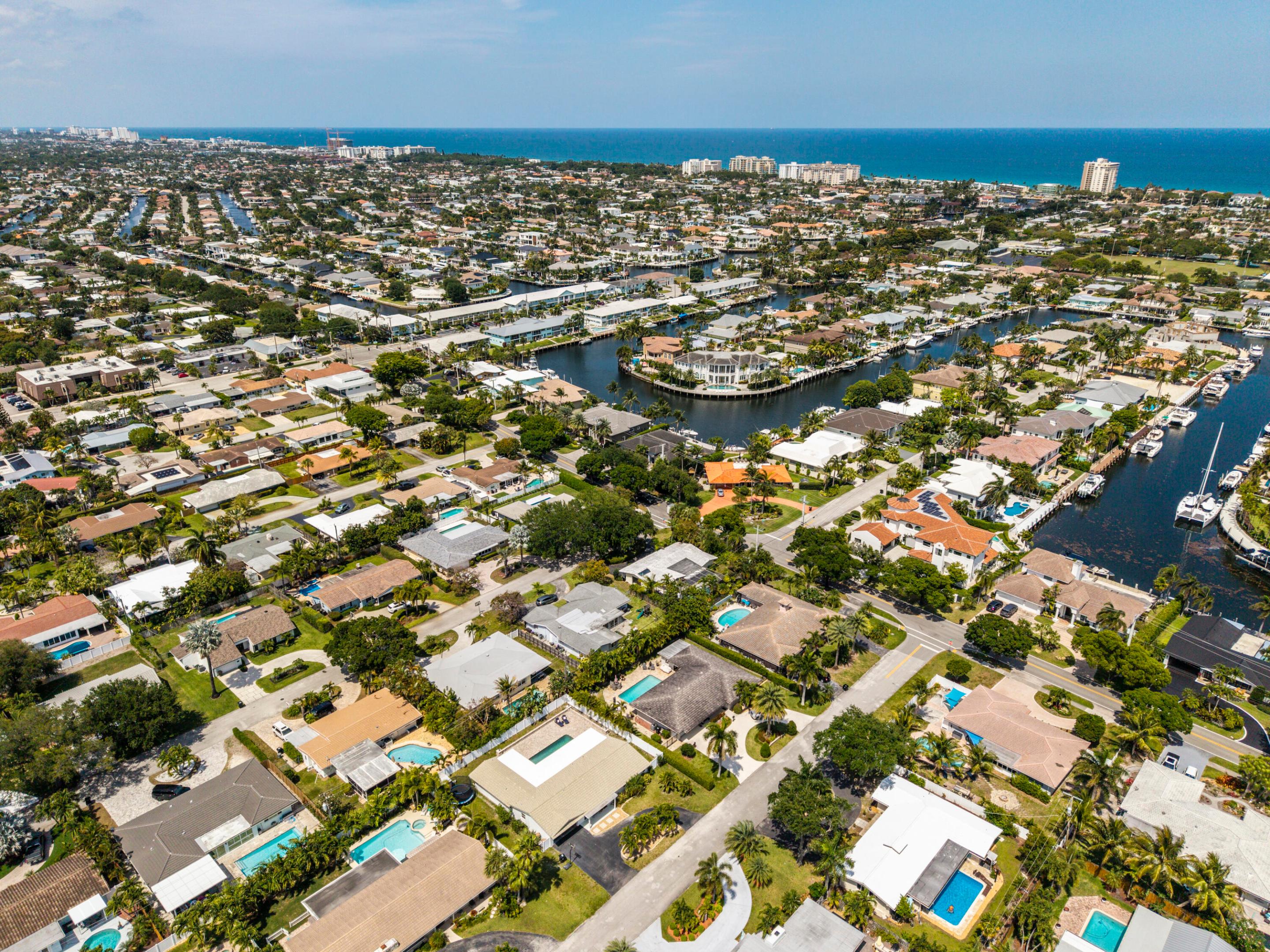 2231 NE 34th Lighthouse Point, FL 33064