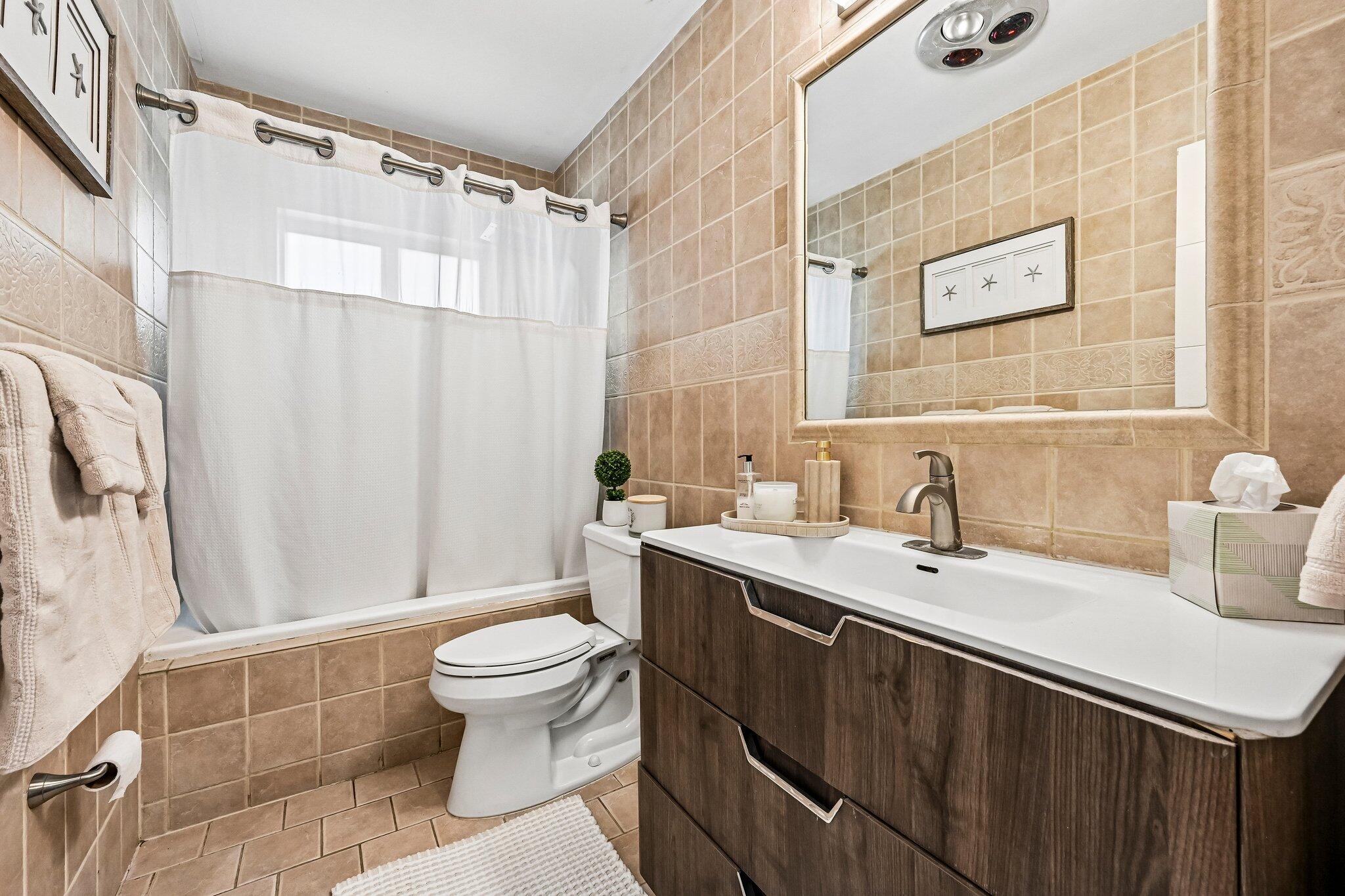2940 NE 39th Lighthouse Point, FL 33064