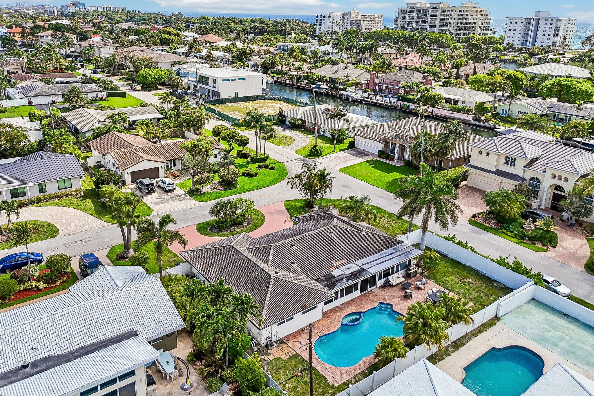 2940 NE 39th Lighthouse Point, FL 33064