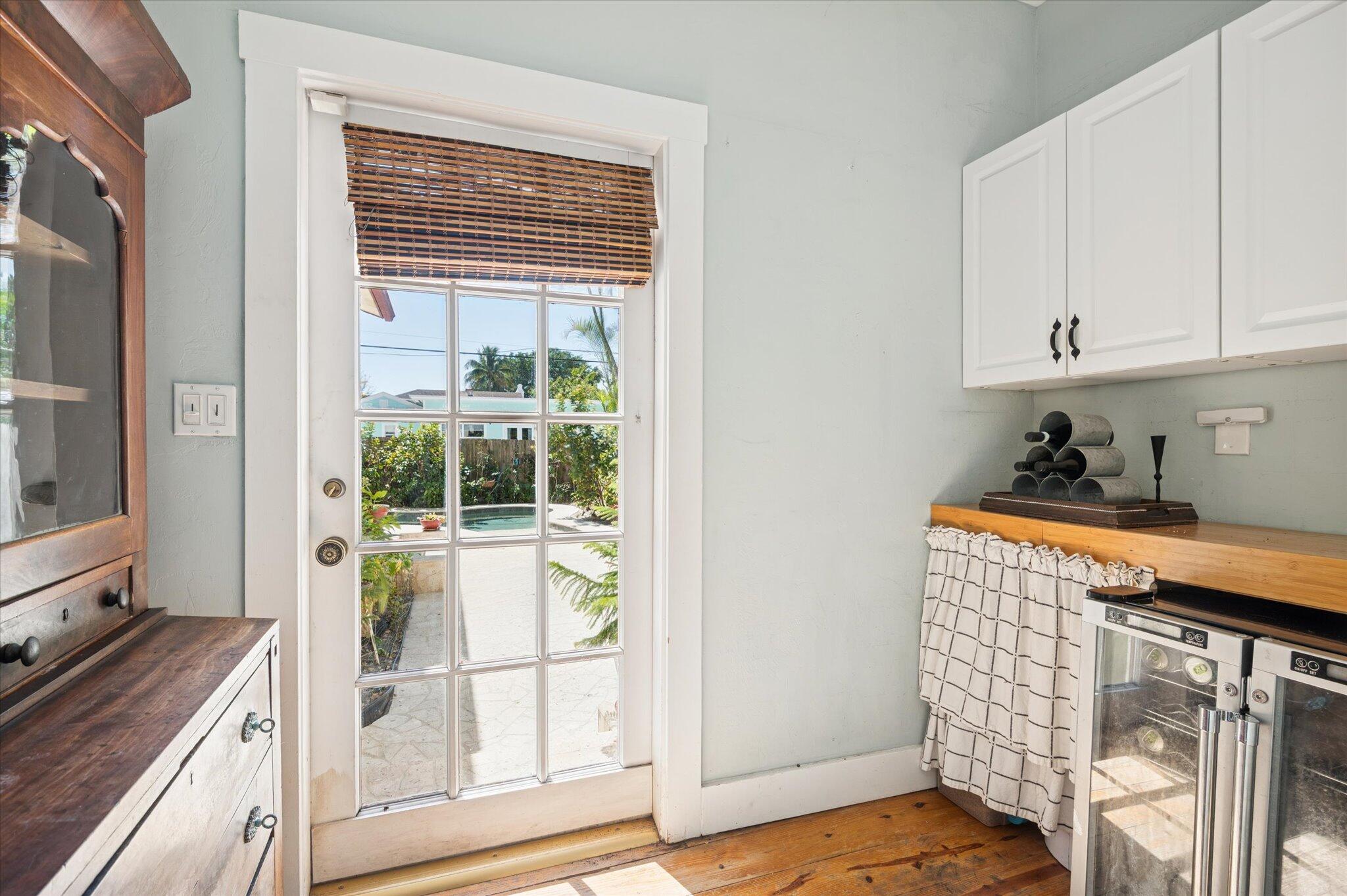 704 SE 8th Fort Lauderdale, FL 33316
