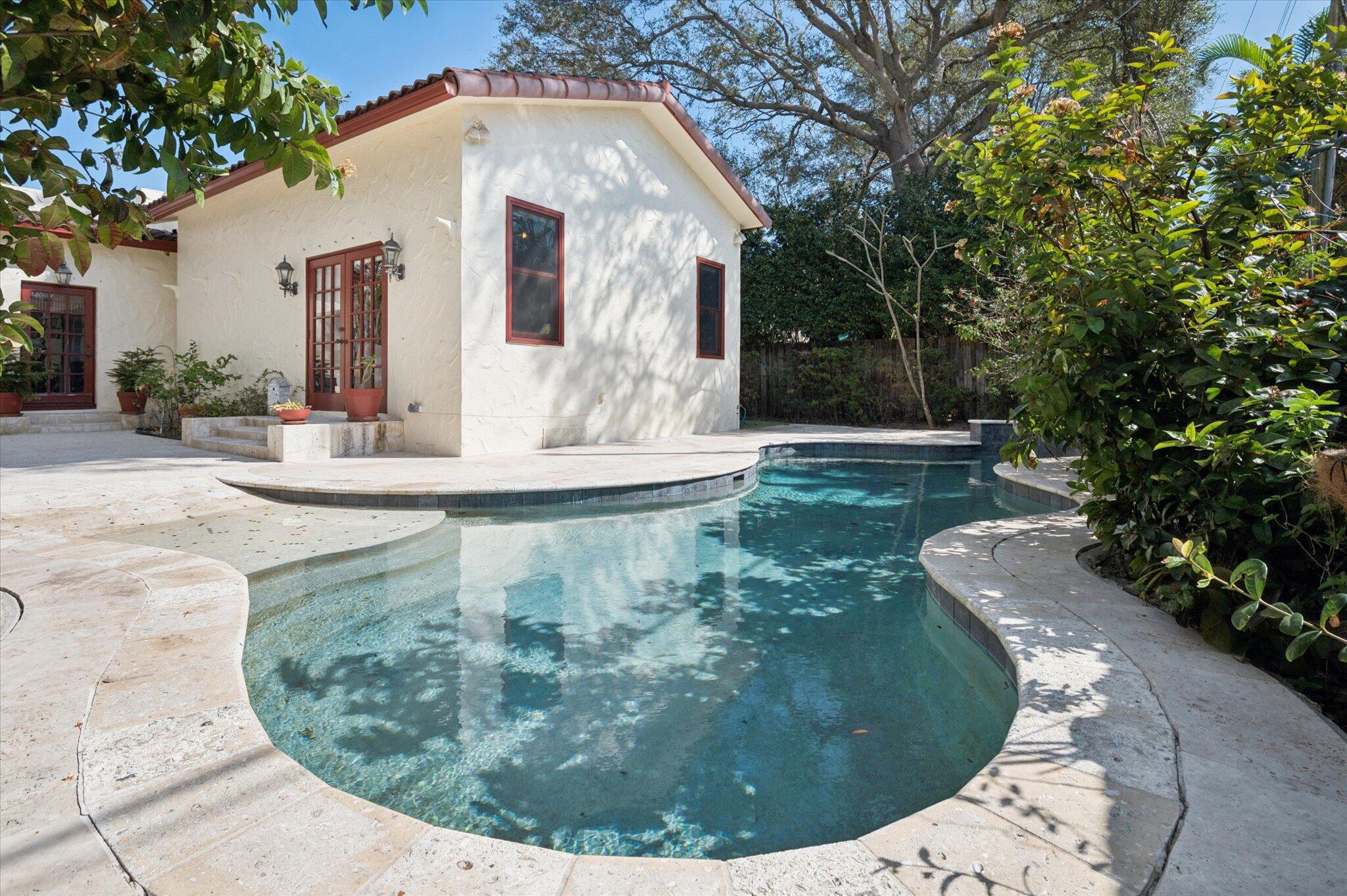 704 SE 8th Fort Lauderdale, FL 33316