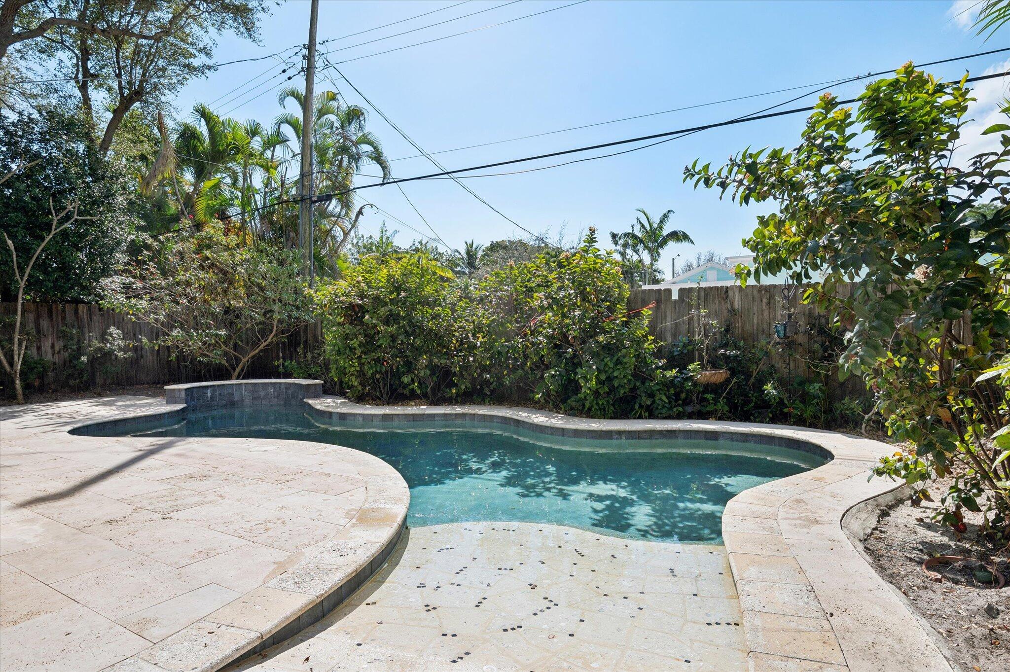 704 SE 8th Fort Lauderdale, FL 33316