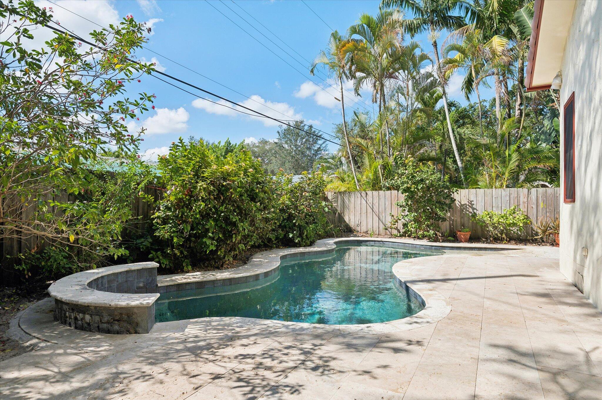 704 SE 8th Fort Lauderdale, FL 33316