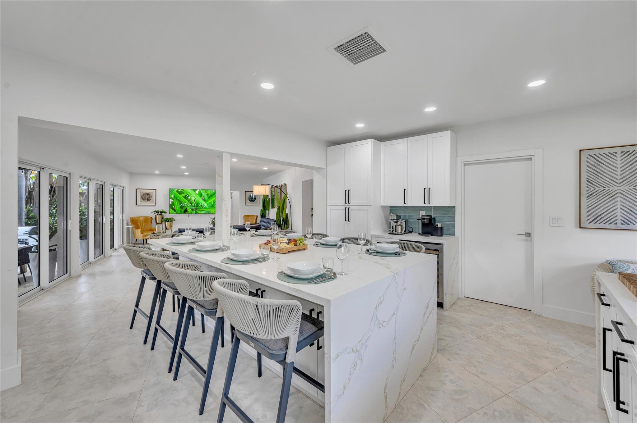1700 Marietta Fort Lauderdale, FL 33316