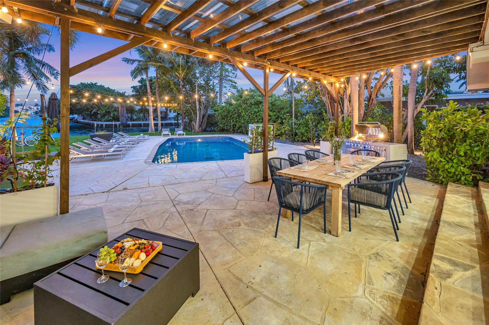 1700 Marietta Fort Lauderdale, FL 33316