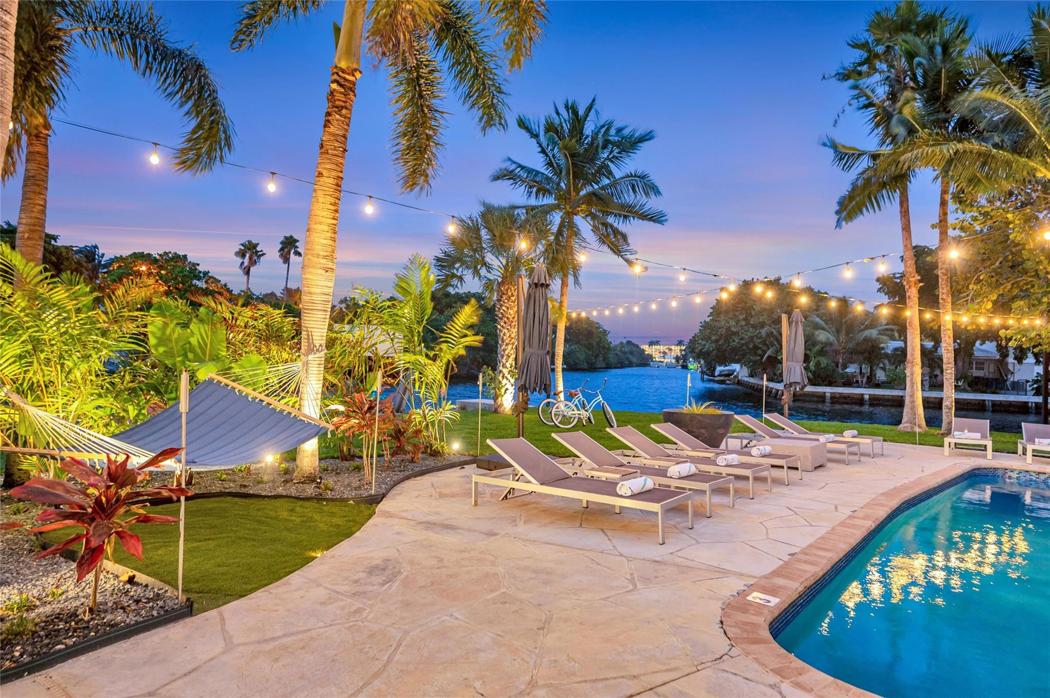 1700 Marietta Fort Lauderdale, FL 33316
