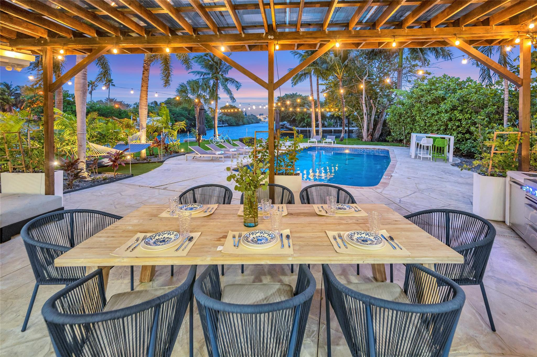 1700 Marietta Fort Lauderdale, FL 33316