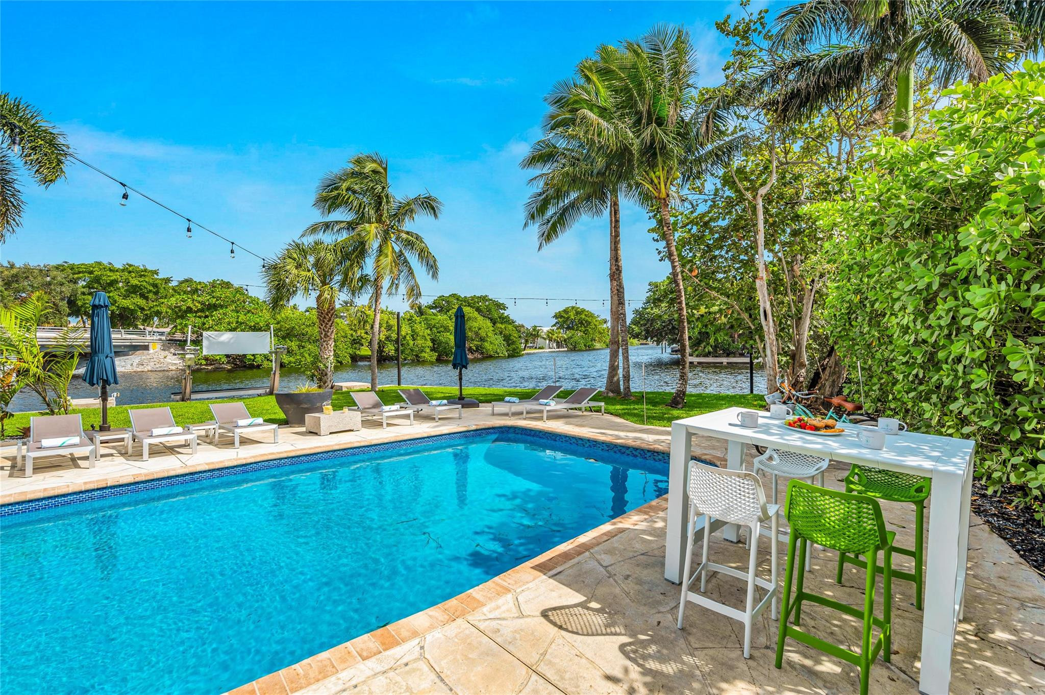 1700 Marietta Fort Lauderdale, FL 33316