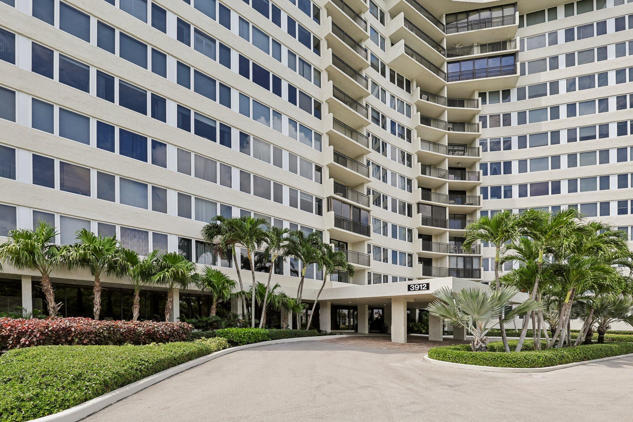 3912 S Ocean Blvd #704