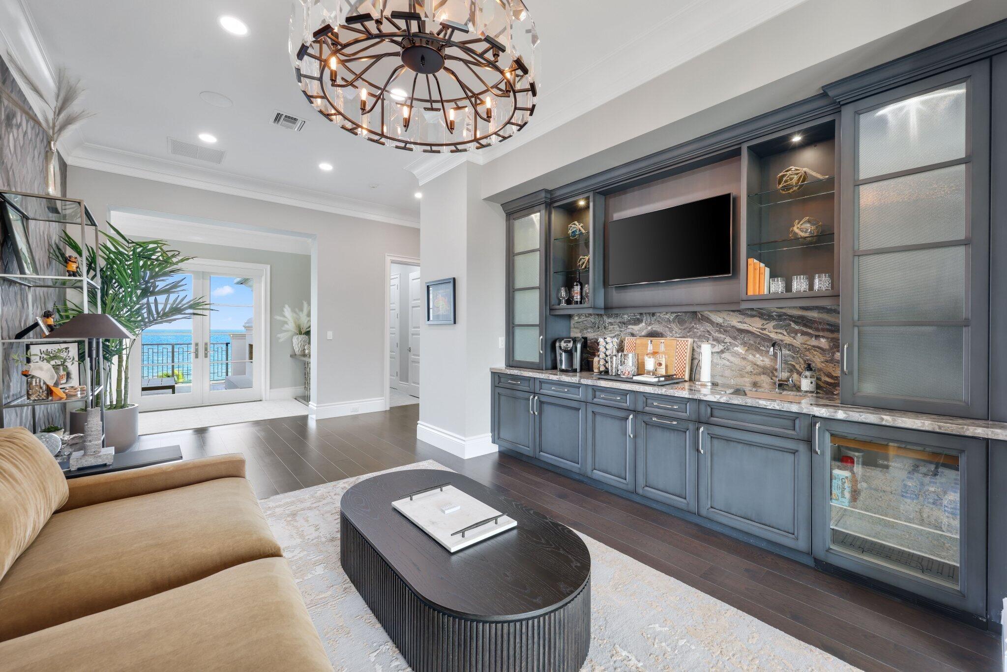 1001 Hillsboro Mile Hillsboro Beach, FL 33062