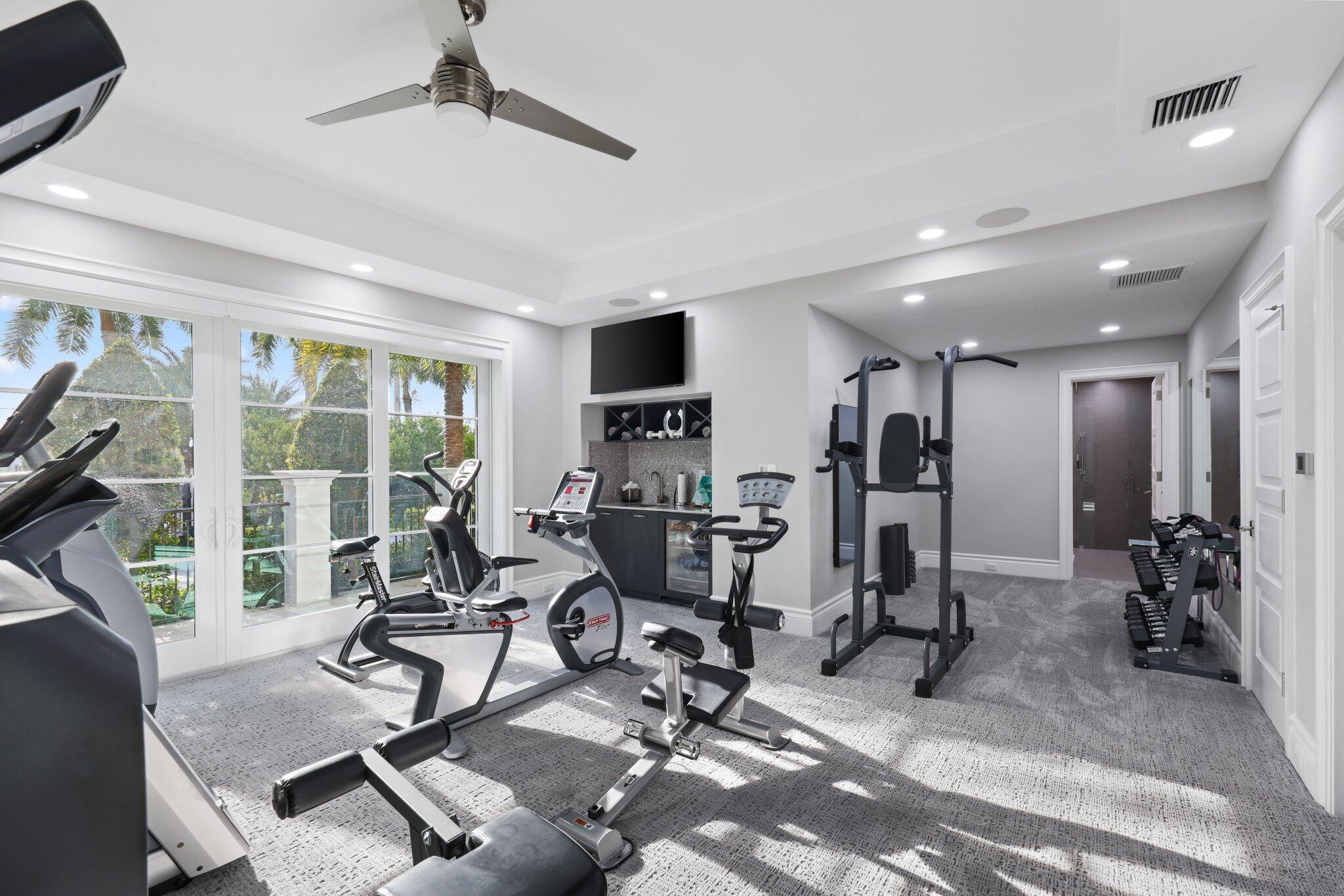 1001 Hillsboro Mile Hillsboro Beach, FL 33062