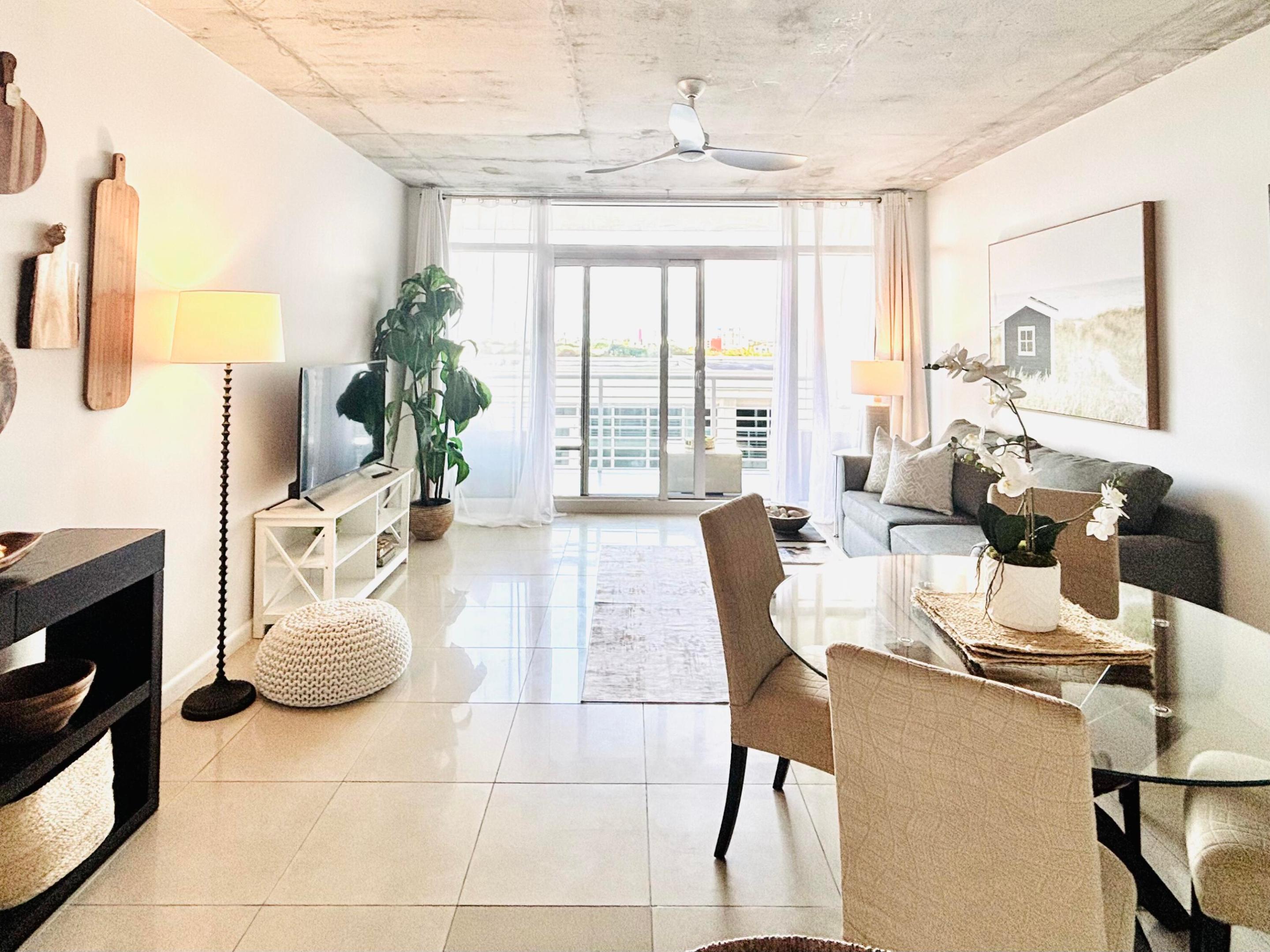 3250 NE 1st Ave #710 Miami, FL 33137