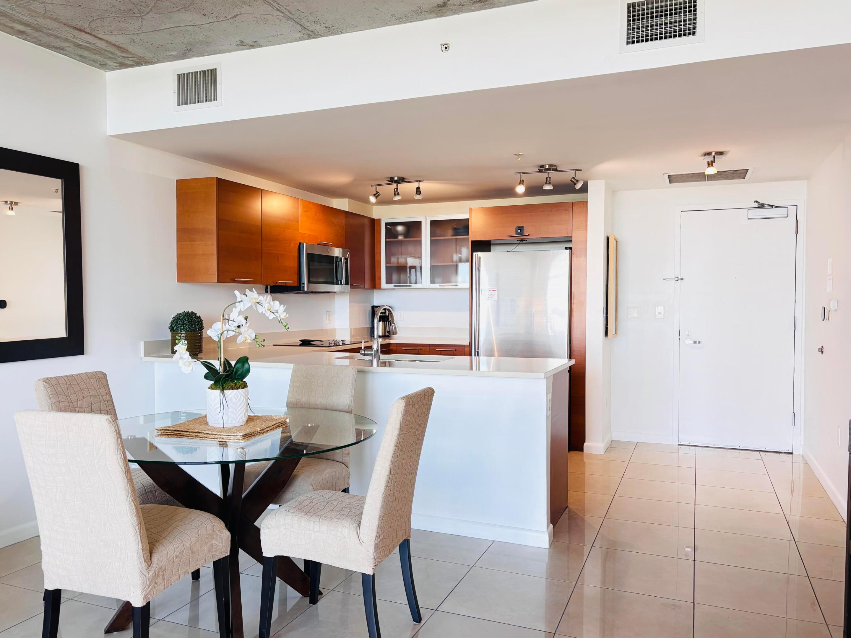 3250 NE 1st Ave #710 Miami, FL 33137