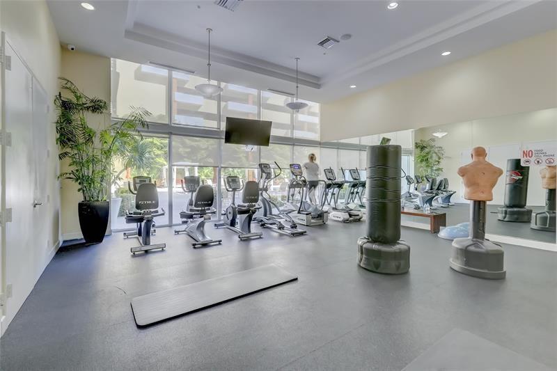 18800 NE 29th Ave #1004 Aventura, FL 33180