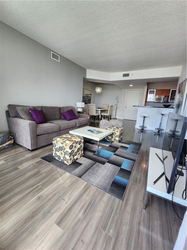 18800 NE 29th Ave #1004 Aventura, FL 33180