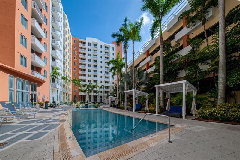 18800 NE 29th Ave #1004 Aventura, FL 33180