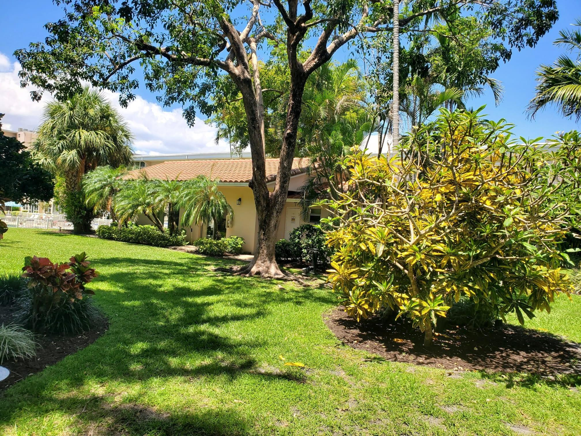 1481 S Ocean #308 Pompano Beach, FL 33062