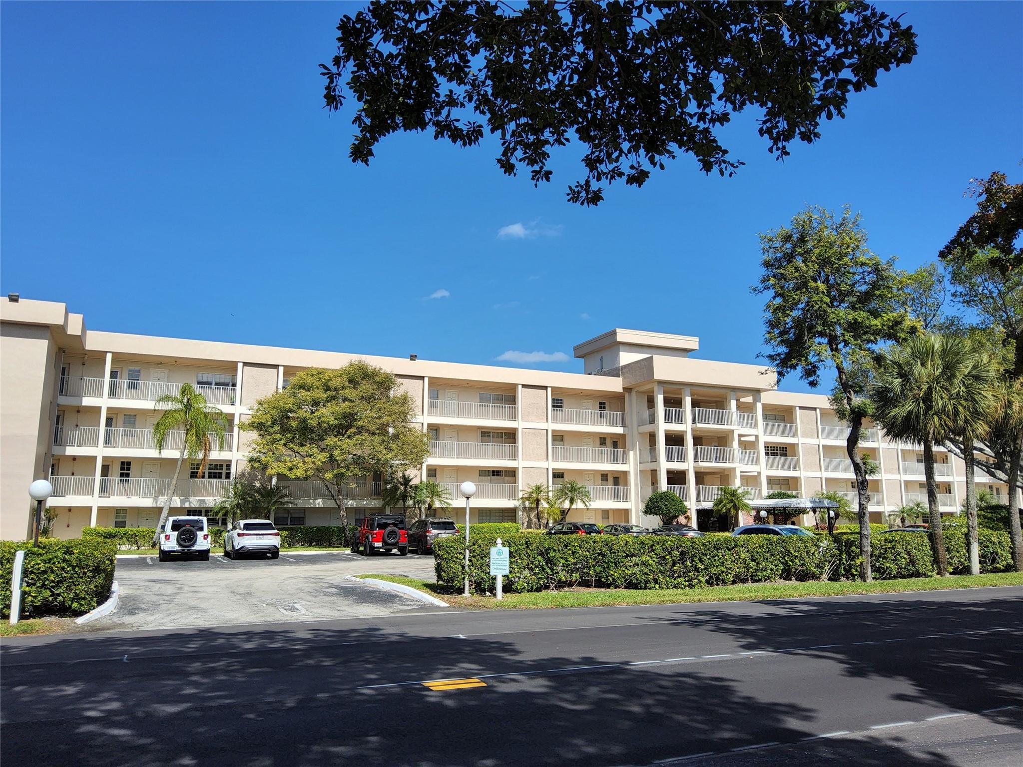 3151 S Palm Aire Dr #309