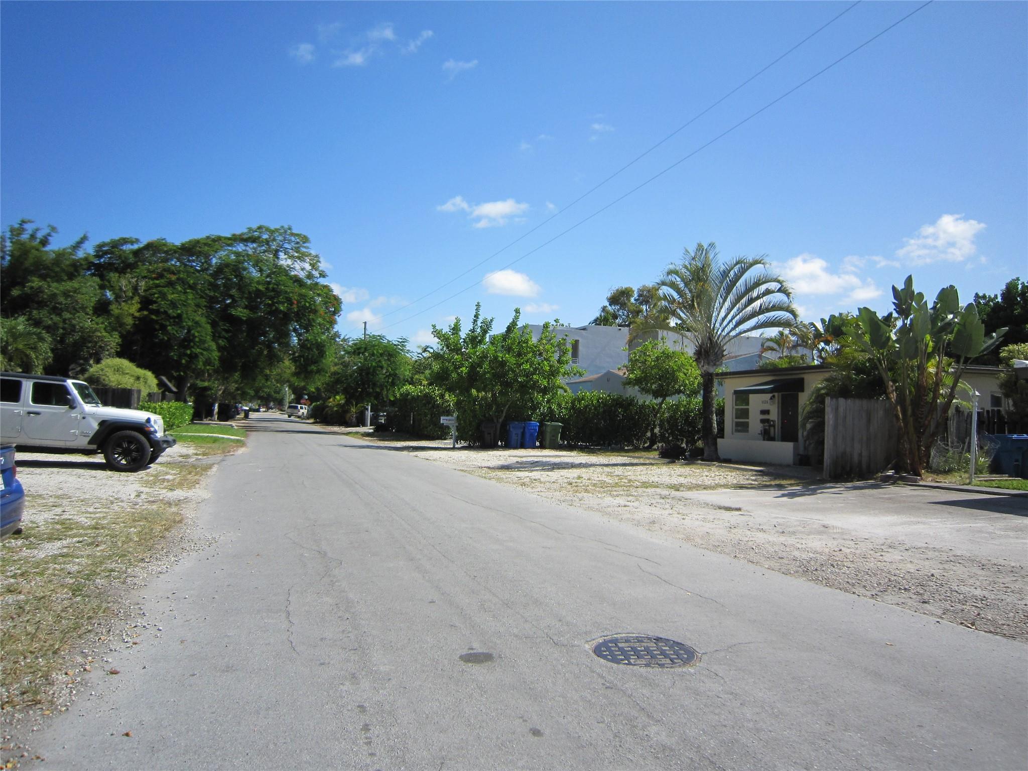 1129 NE 16th Ave Fort Lauderdale, FL 33304