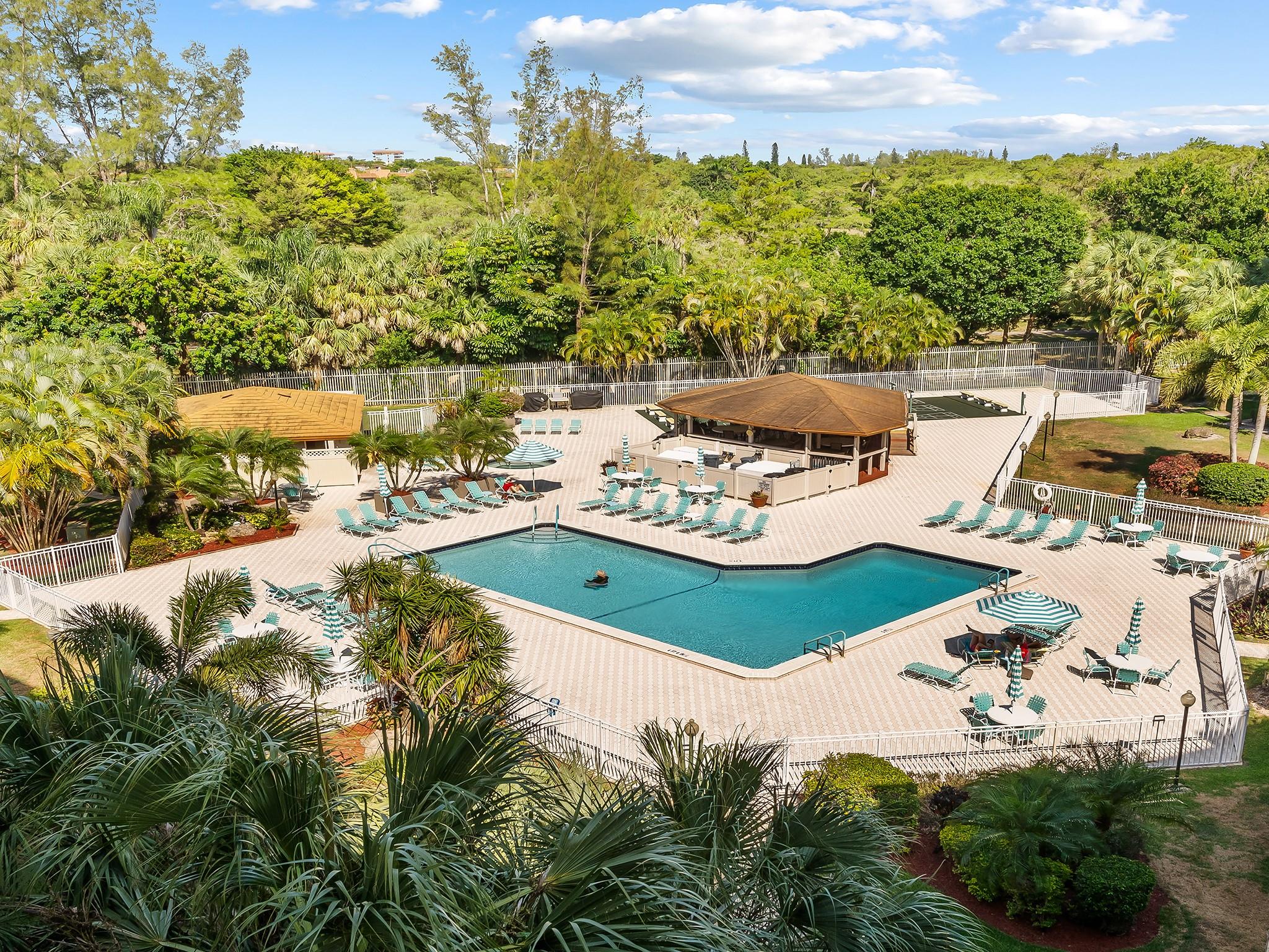 3930 Inverrary Blvd #606-D