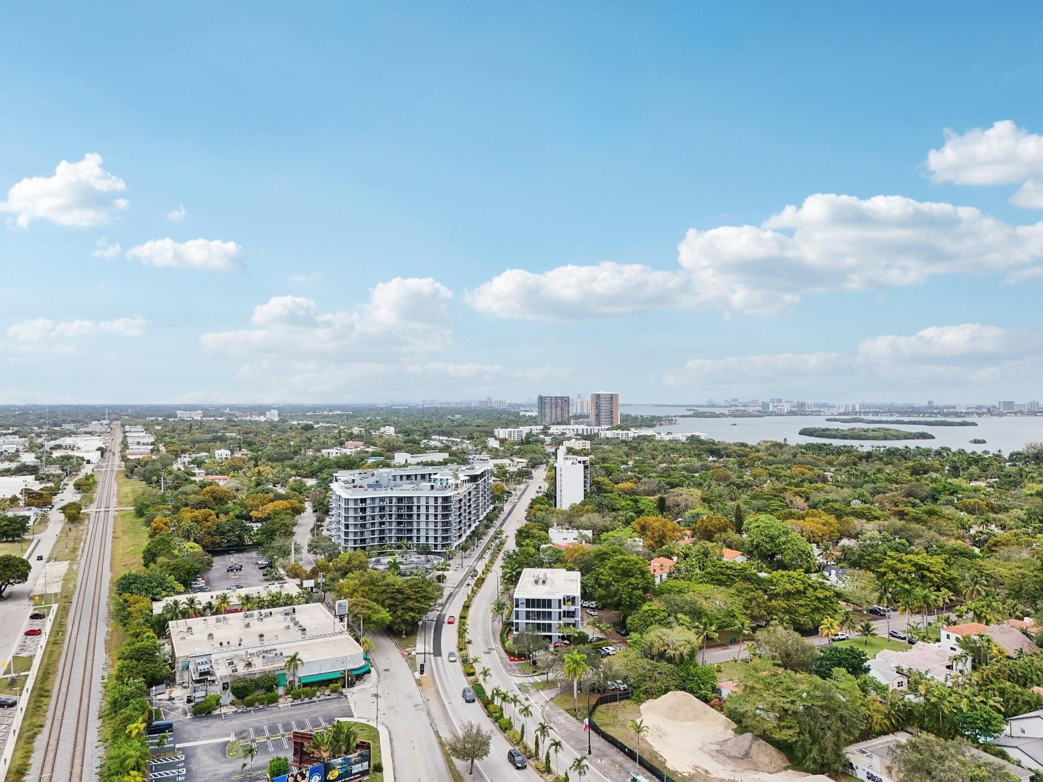 525 NE 58th Miami, FL 33137