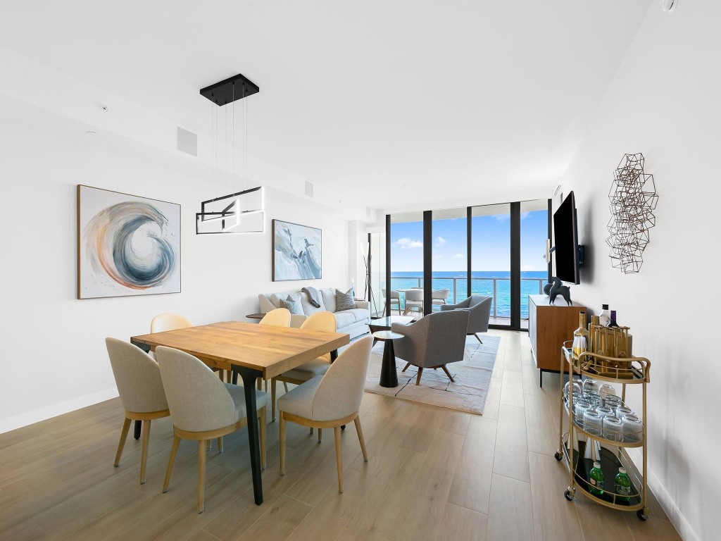 1116 N Ocean #401 Pompano Beach, FL 33062