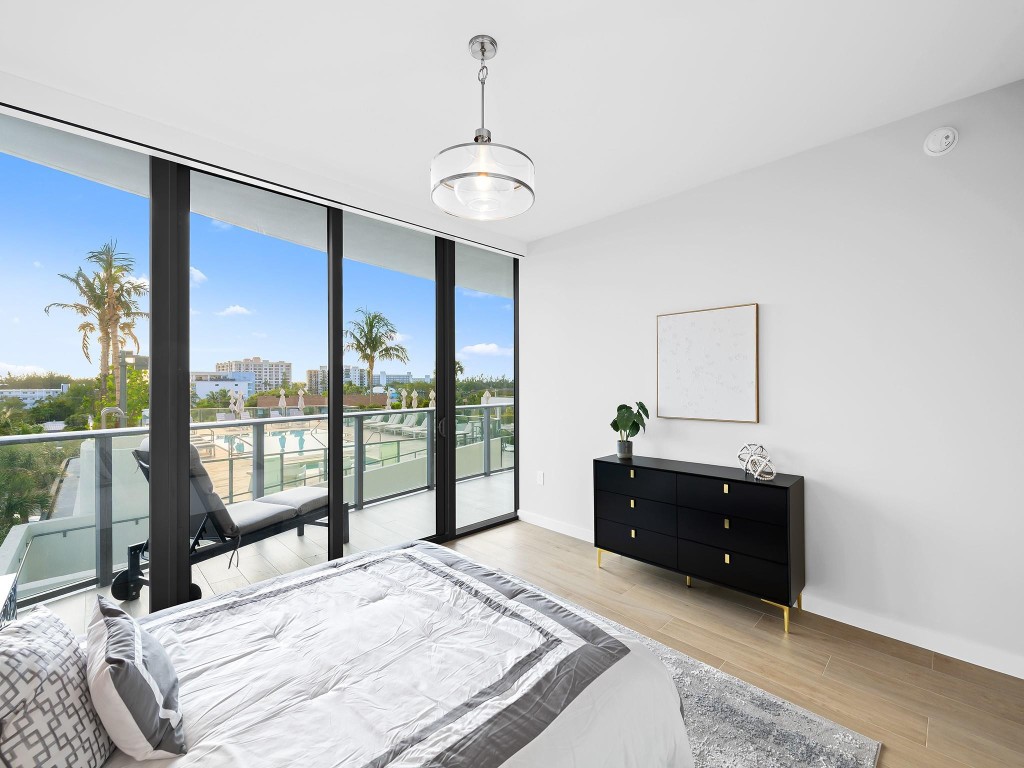 1116 N Ocean #401 Pompano Beach, FL 33062