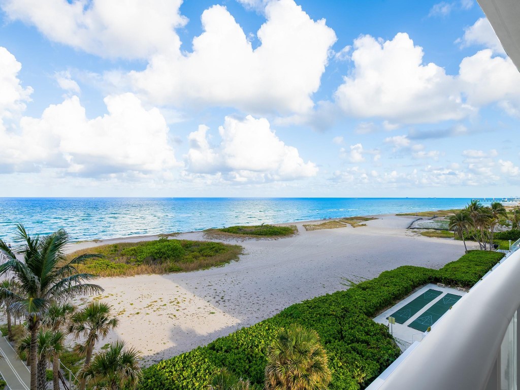 1116 N Ocean #401 Pompano Beach, FL 33062