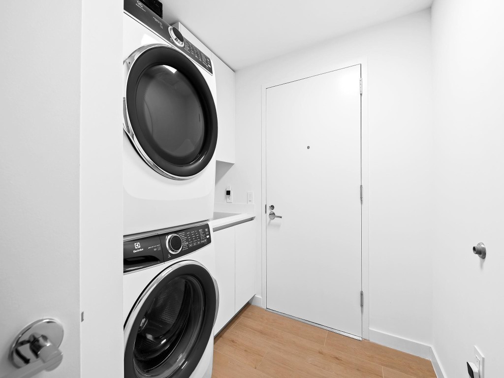 1116 N Ocean #401 Pompano Beach, FL 33062