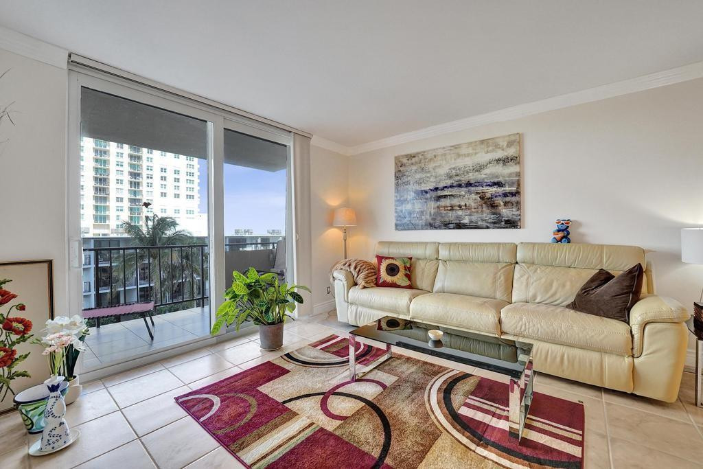 2000 S Ocean Blvd #4C Lauderdale By The Sea, FL 33062