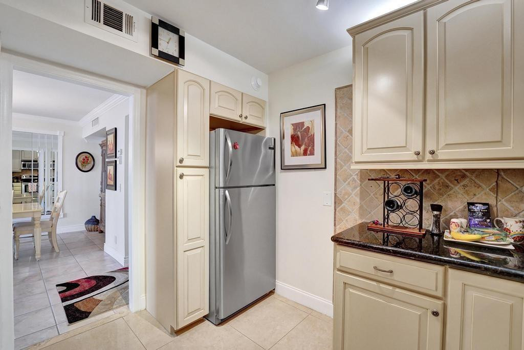 2000 S Ocean Blvd #4C Lauderdale By The Sea, FL 33062