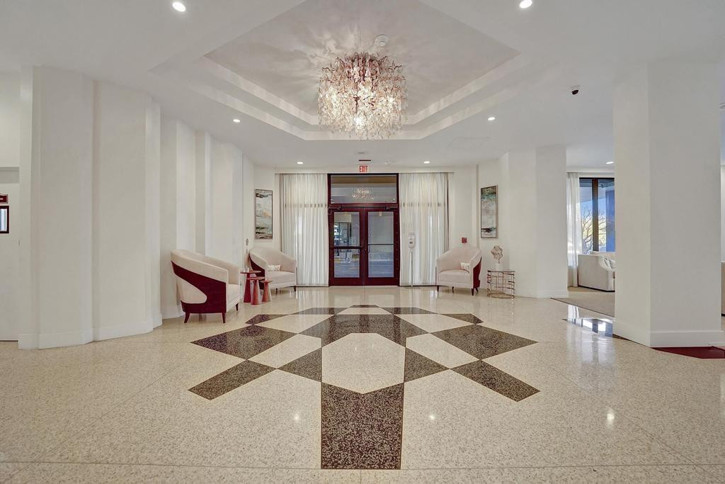 2000 S Ocean Blvd #4C Lauderdale By The Sea, FL 33062