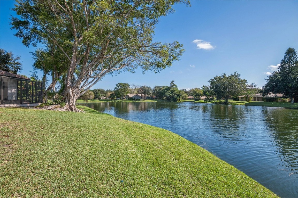 7600 Hyannis Ln Parkland, FL 33067