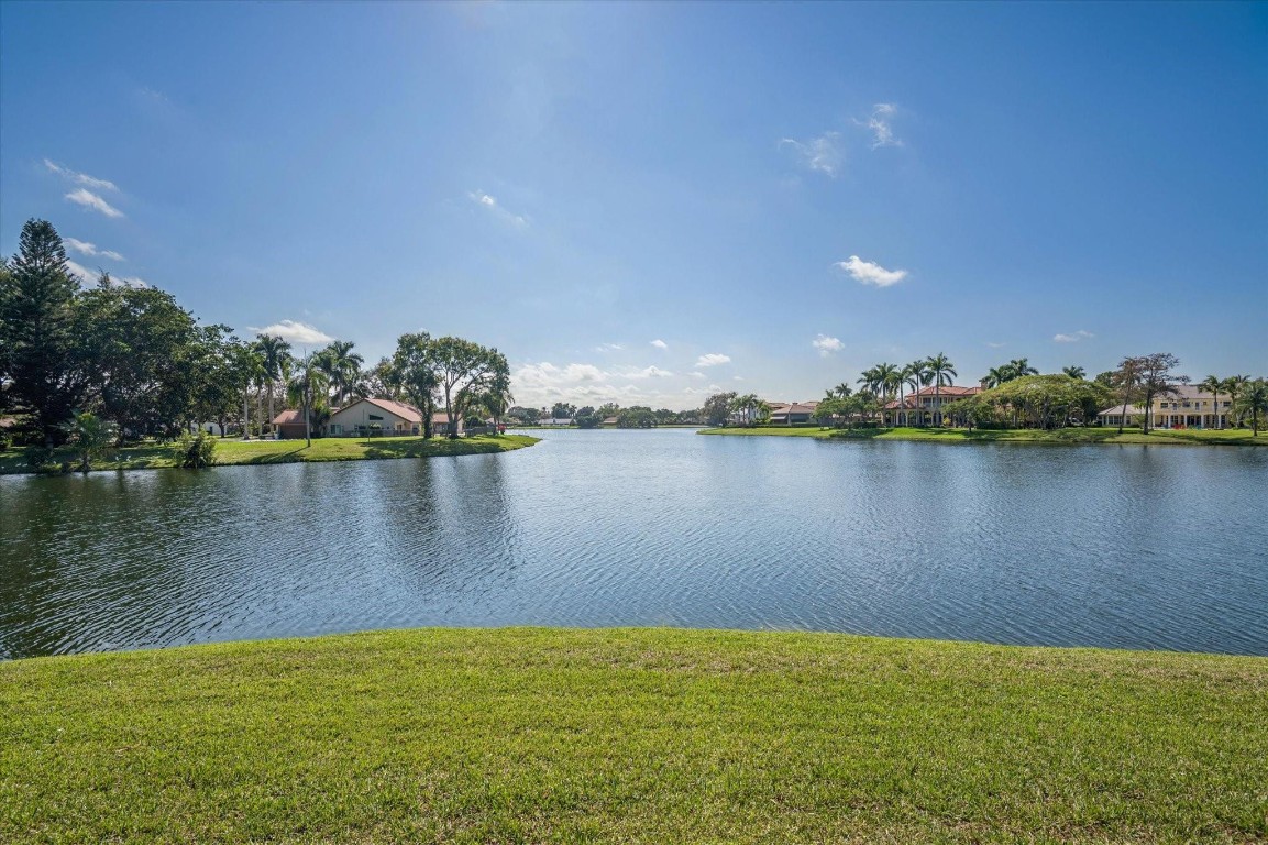 7600 Hyannis Ln Parkland, FL 33067