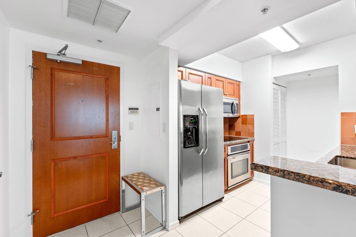 347 N New Riv #606 Fort Lauderdale, FL 33301