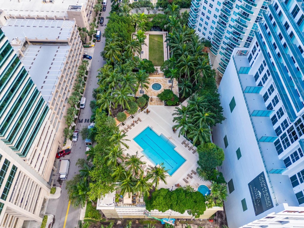 347 N New Riv #606 Fort Lauderdale, FL 33301