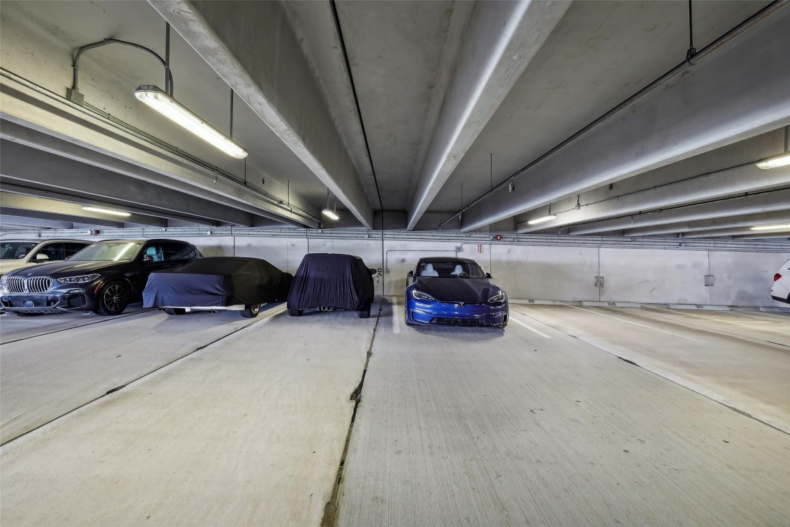 17301 Biscayne #PH 7 Aventura, FL 33160