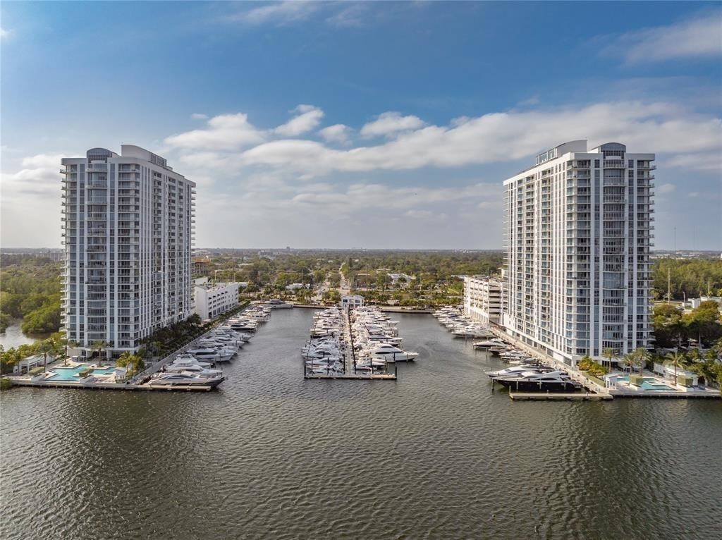 17301 Biscayne #PH 7 Aventura, FL 33160