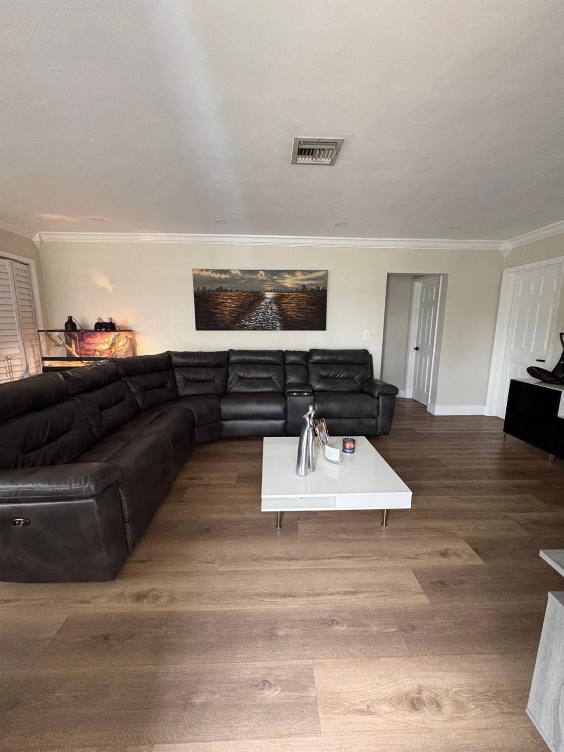 11831 SW 207th Miami, FL 33177