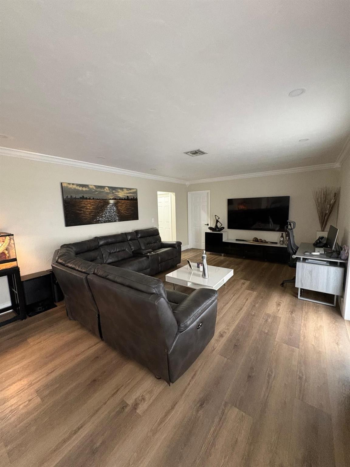 11831 SW 207th Miami, FL 33177