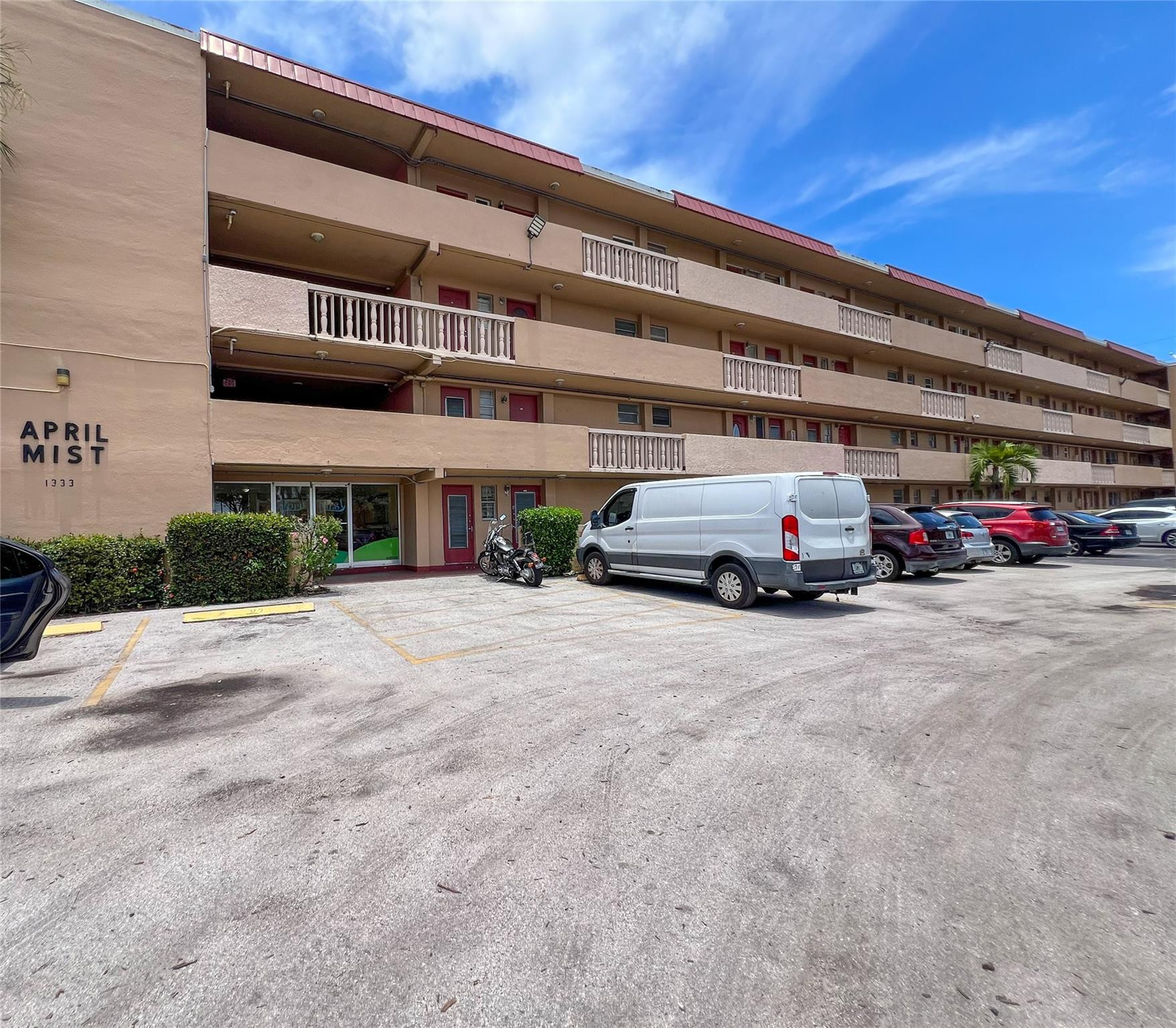1333 E Hallandale Bch #335