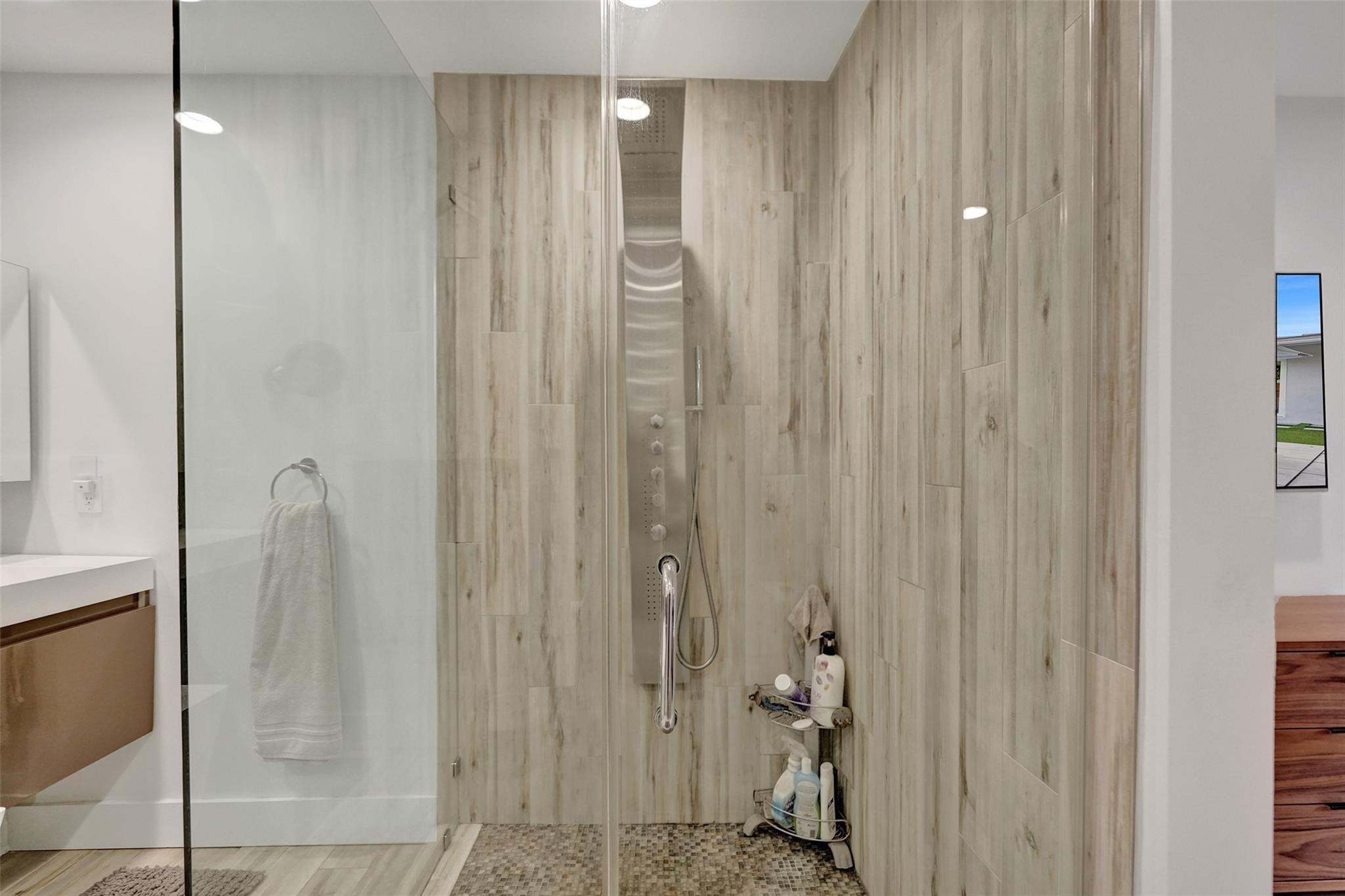 2111 N Ocean Pompano Beach, FL 33062