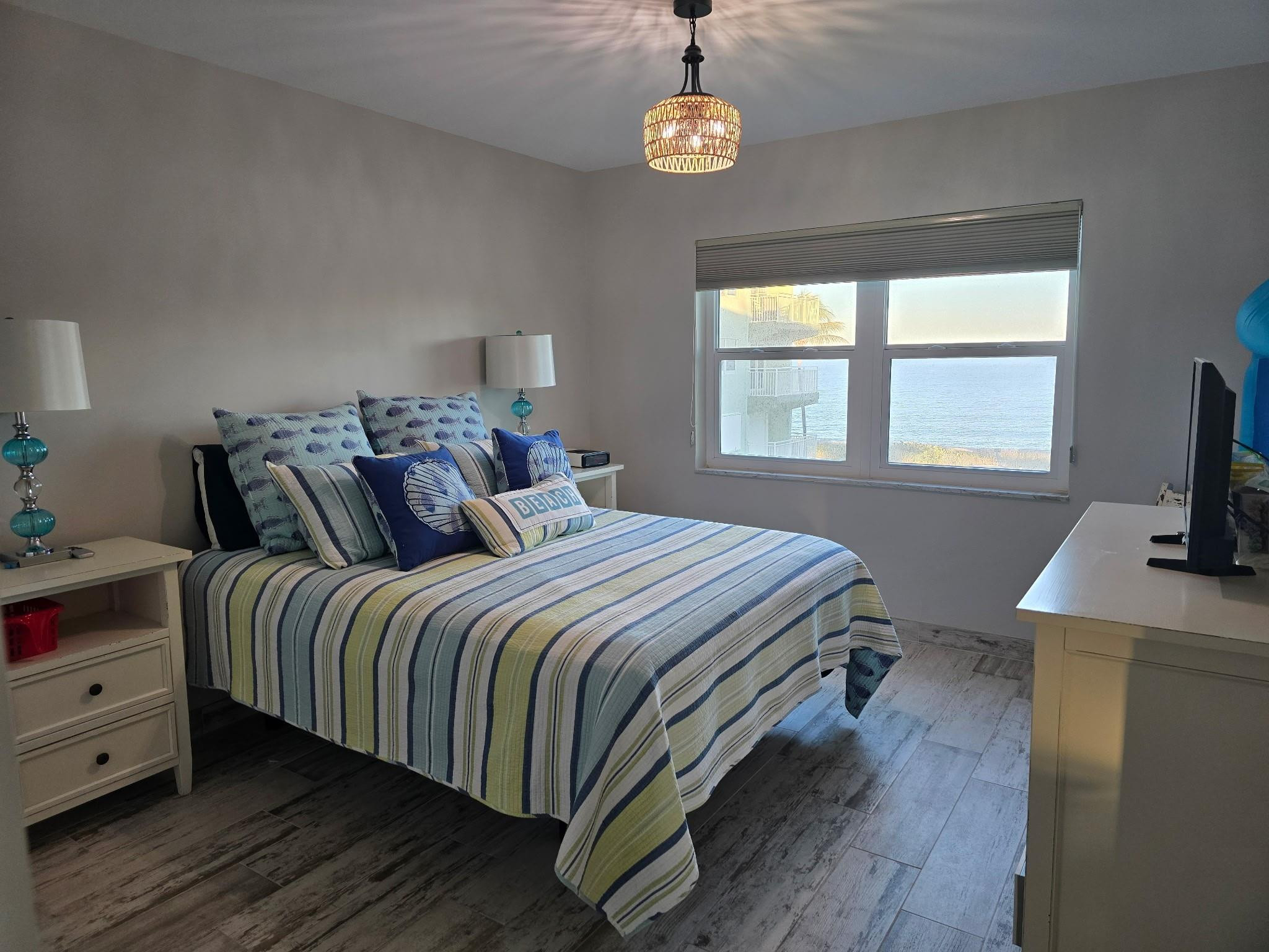 1035 Hillsboro Mile #31 Hillsboro Beach, FL 33062