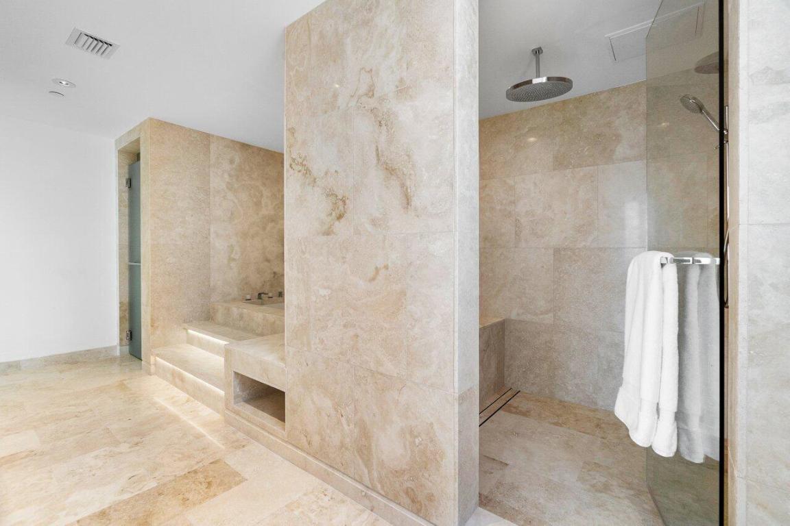 3550 S Ocean #2d South Palm Beach, FL 33480