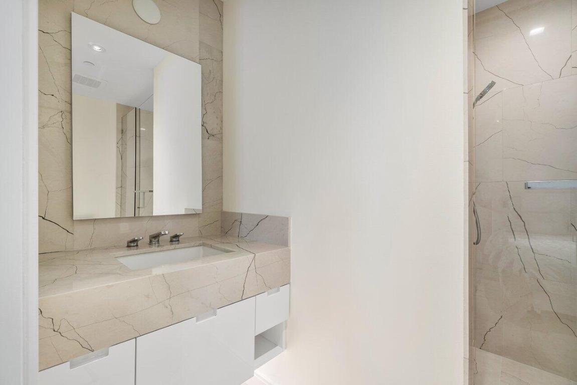 3550 S Ocean #2d South Palm Beach, FL 33480