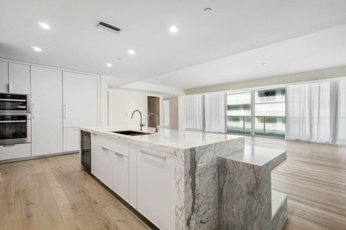 3550 S Ocean #2d South Palm Beach, FL 33480