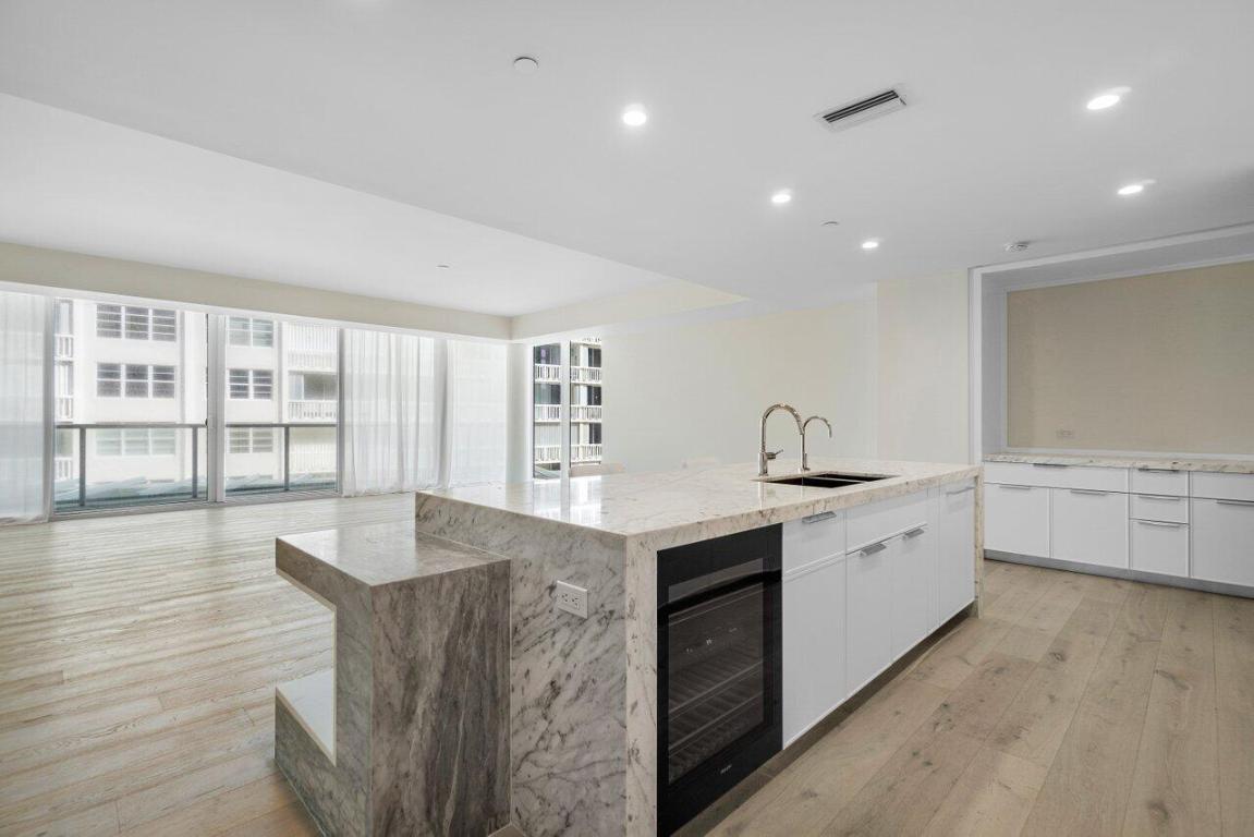 3550 S Ocean #2d South Palm Beach, FL 33480