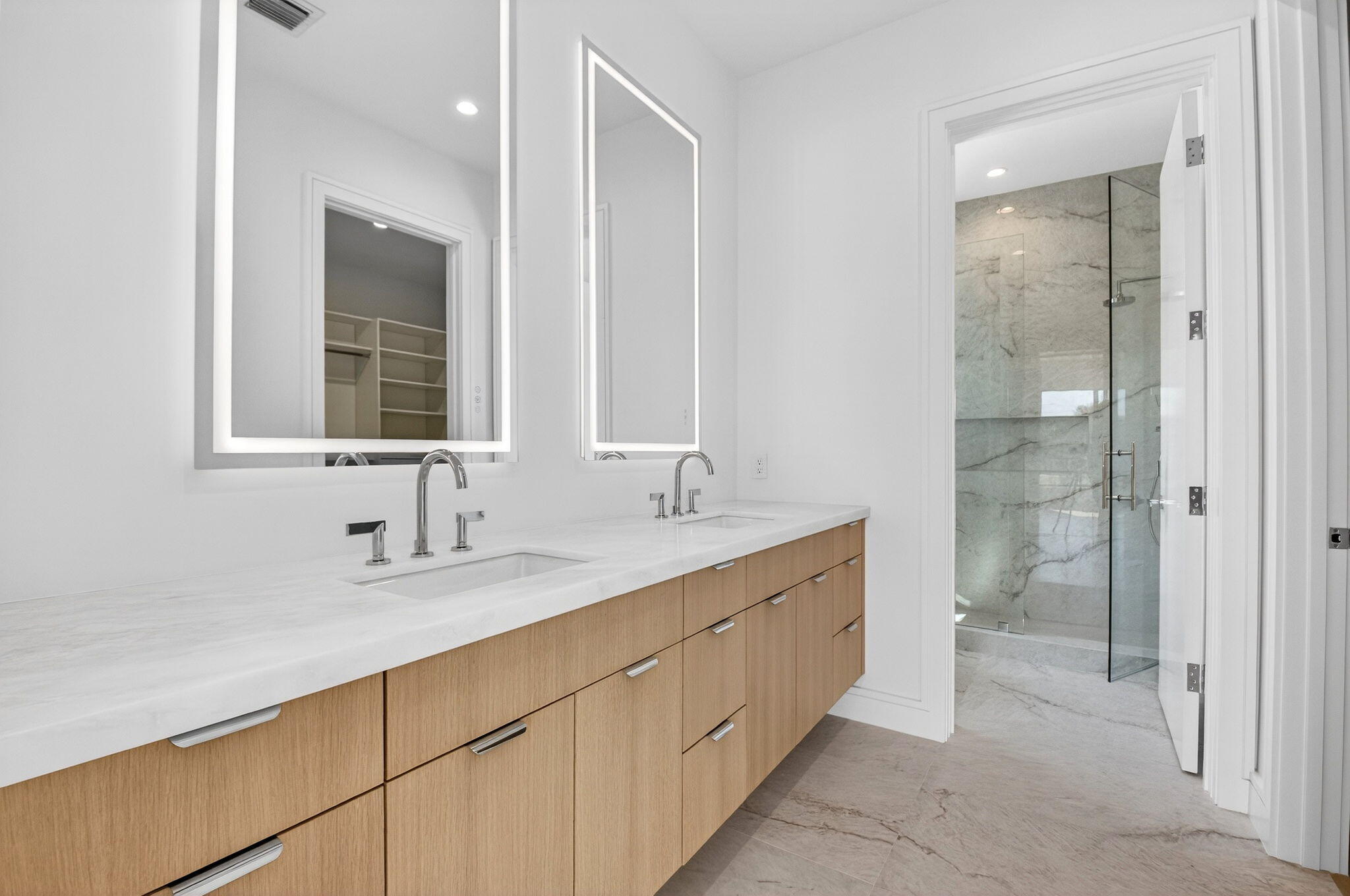 17903 Foxborough Boca Raton, FL 33496