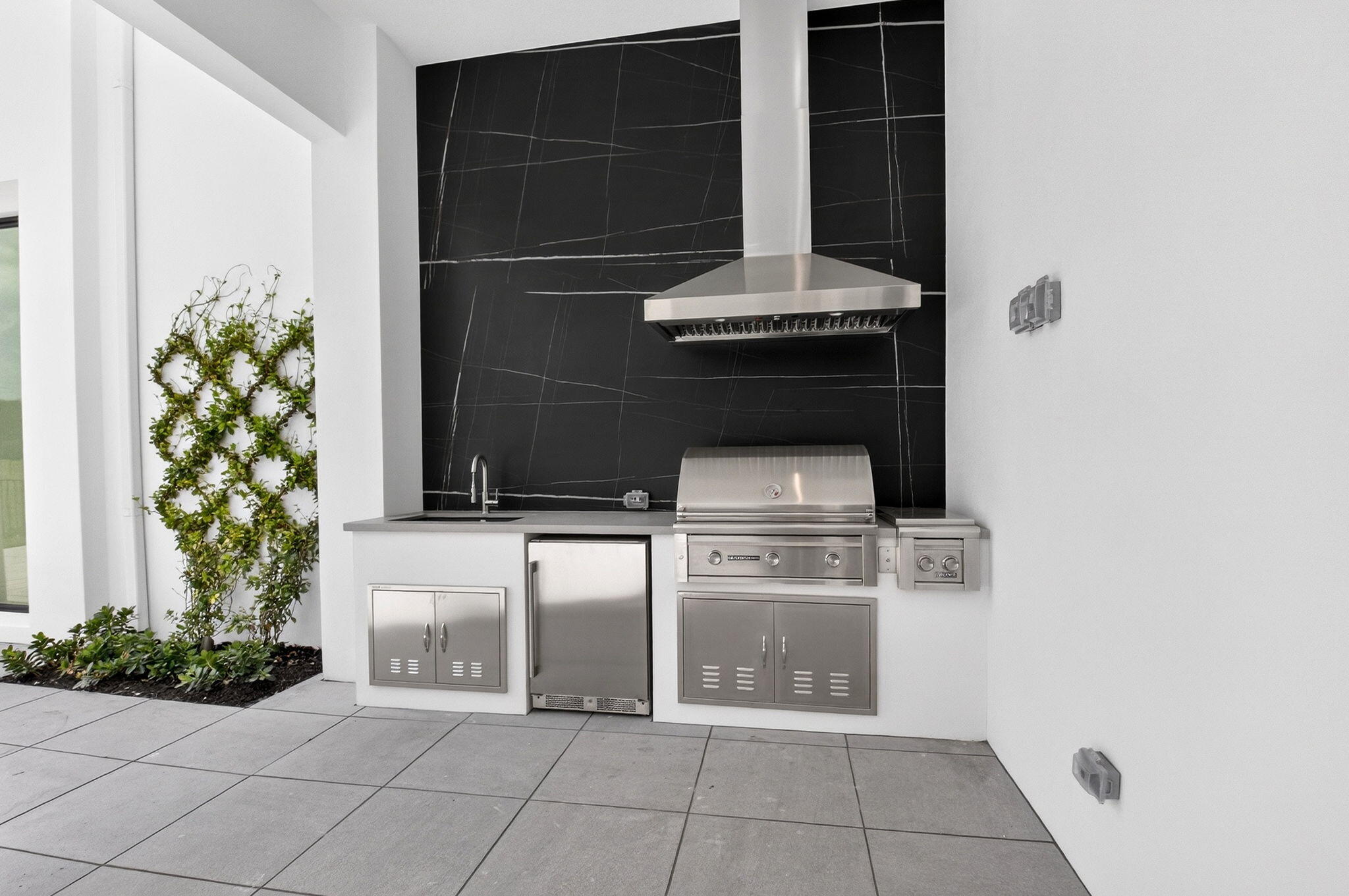 17903 Foxborough Boca Raton, FL 33496