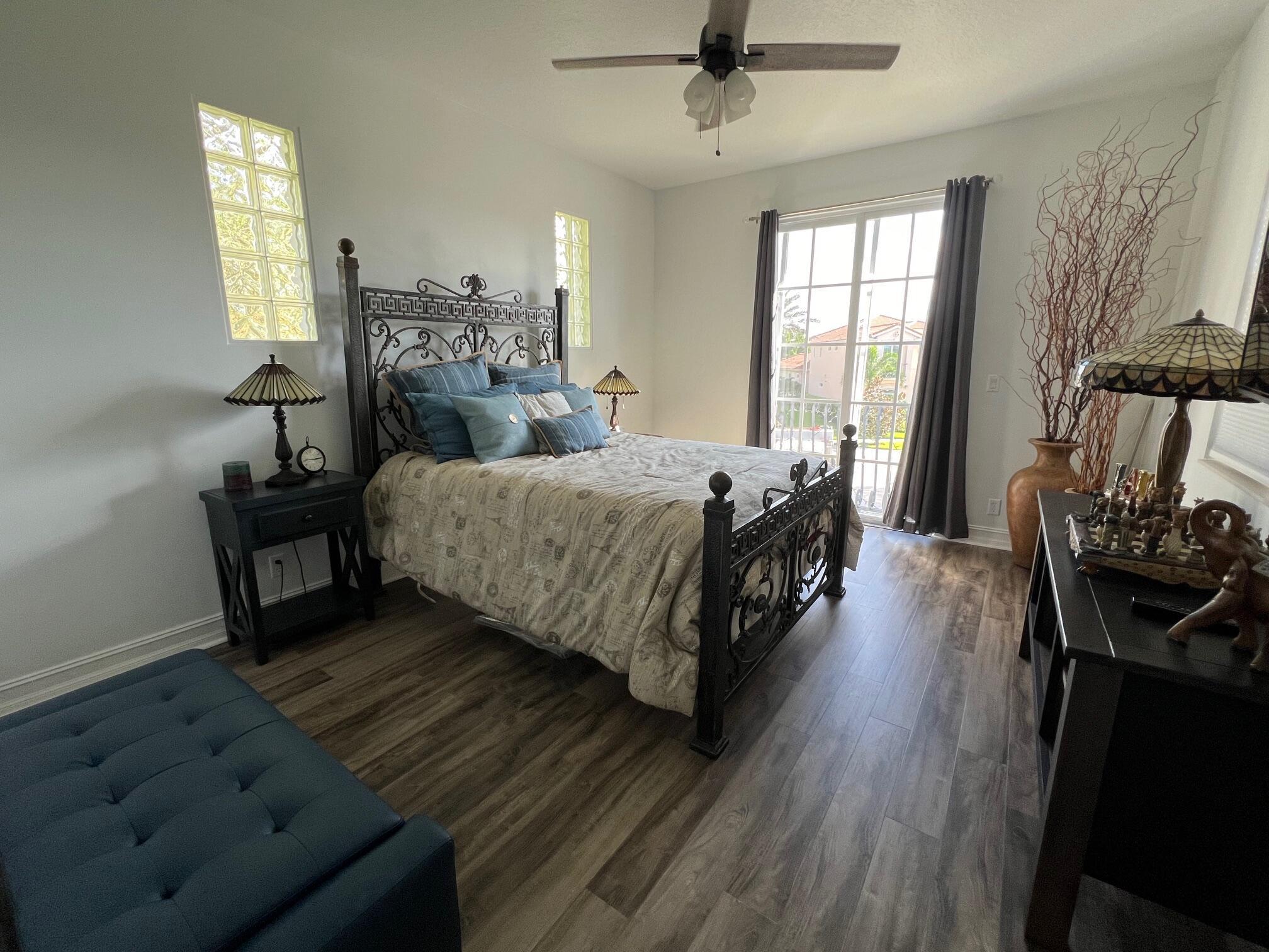 182 Rosalia Ct Jupiter, FL 33478